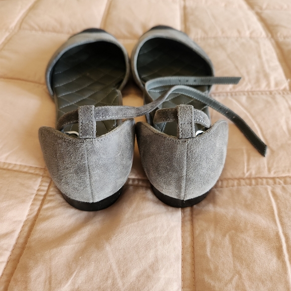 Chanel Flats In suede - Picture 14 of 16